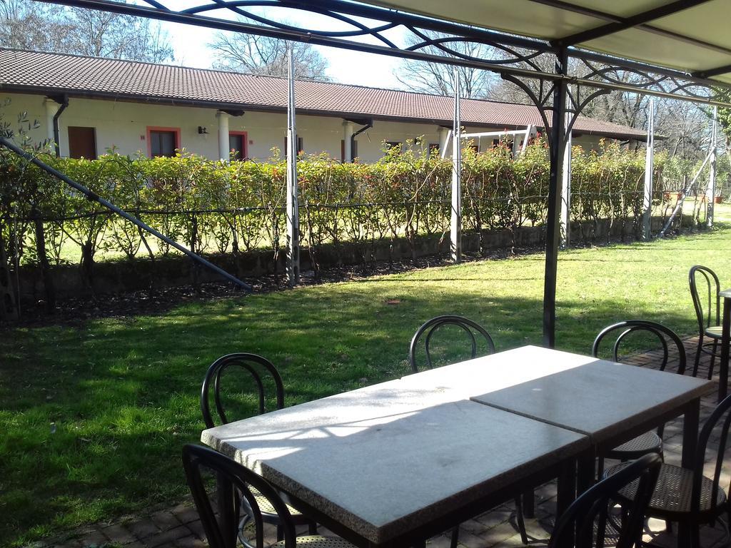 Agriturismo Lupo Bianco 몬잠바노 외부 사진