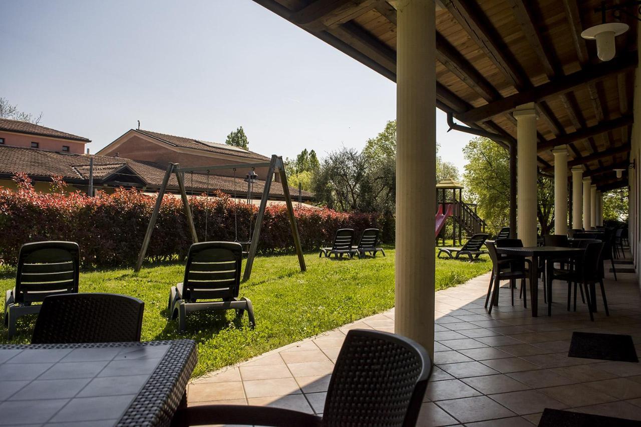 Agriturismo Lupo Bianco 몬잠바노 외부 사진