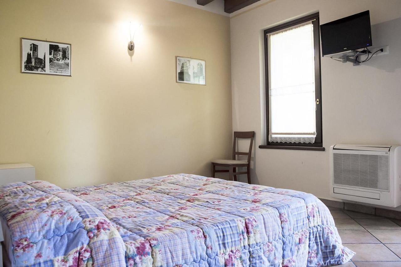 Agriturismo Lupo Bianco 몬잠바노 외부 사진