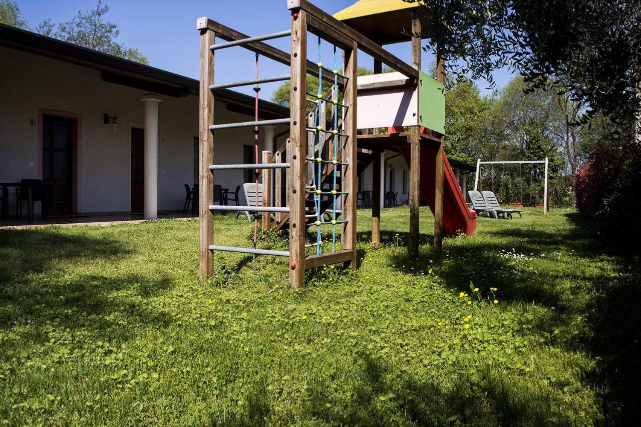 Agriturismo Lupo Bianco 몬잠바노 외부 사진
