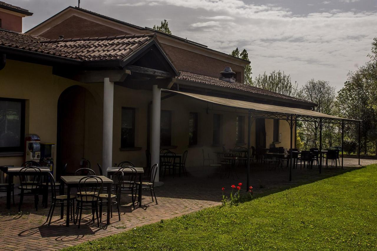 Agriturismo Lupo Bianco 몬잠바노 외부 사진